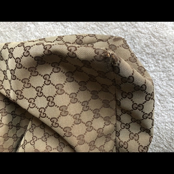 Gucci Handbag - Picture 4 of 8